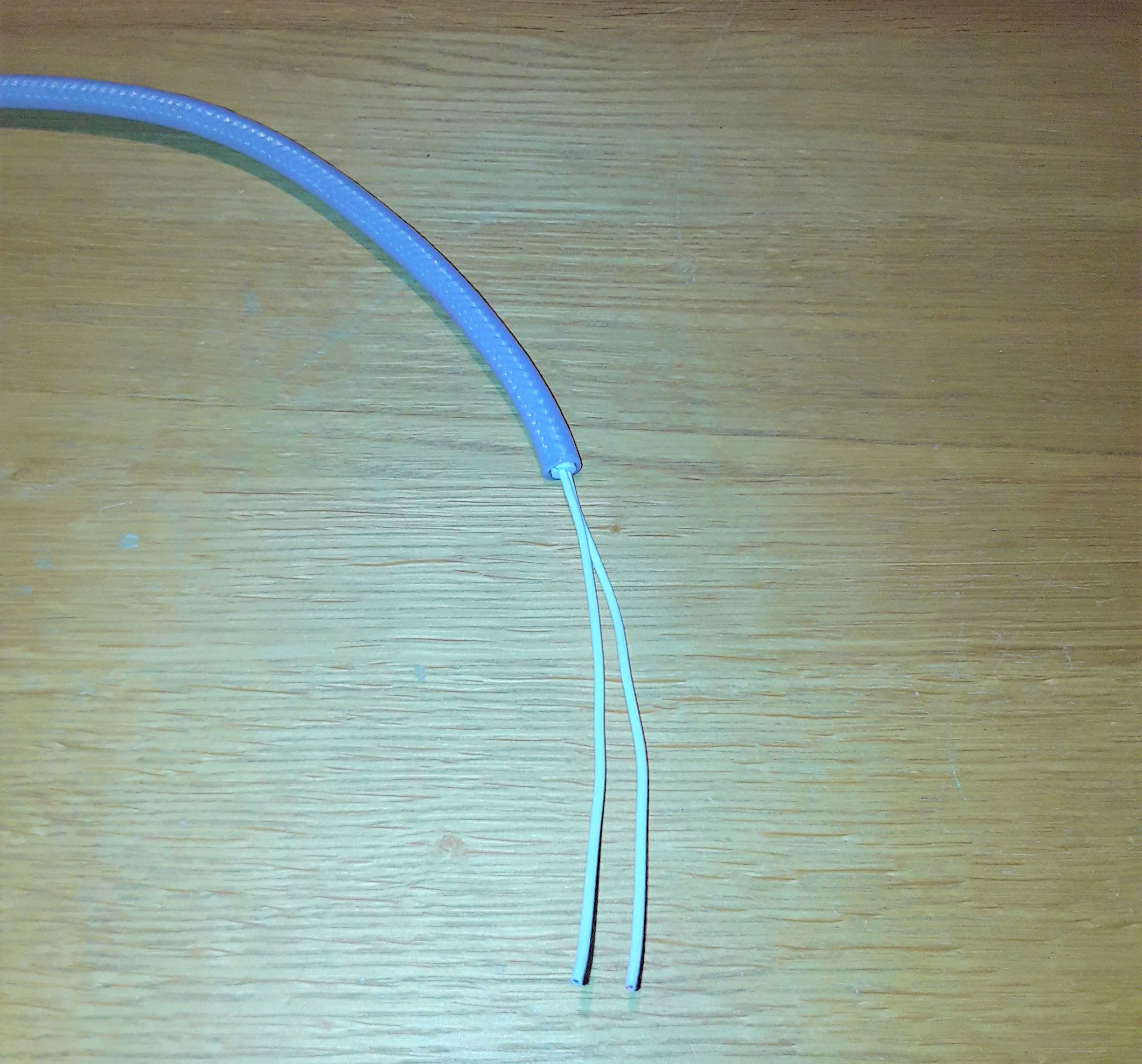 Inner cables revealed.