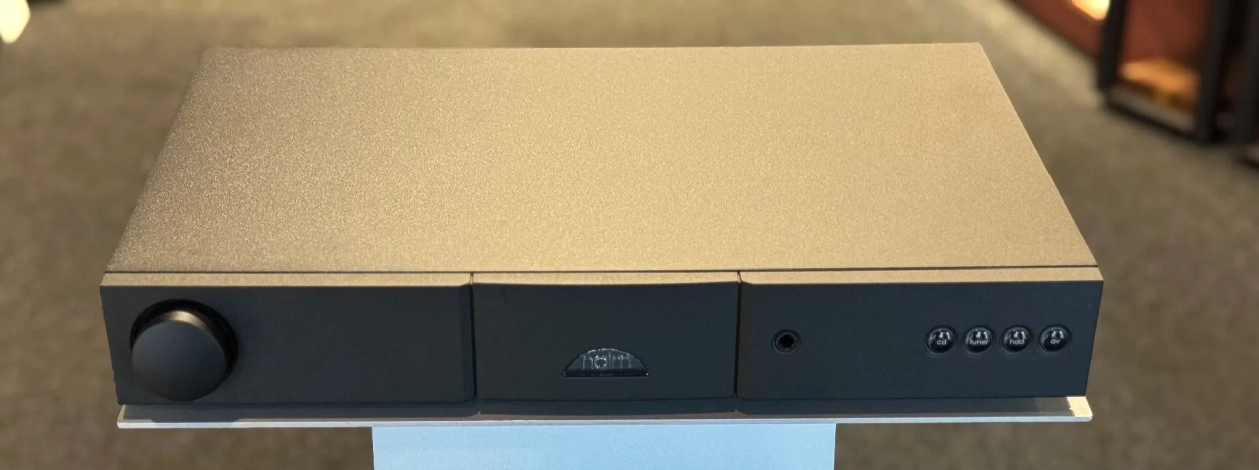 Naim+Nait+5si+front.jpg