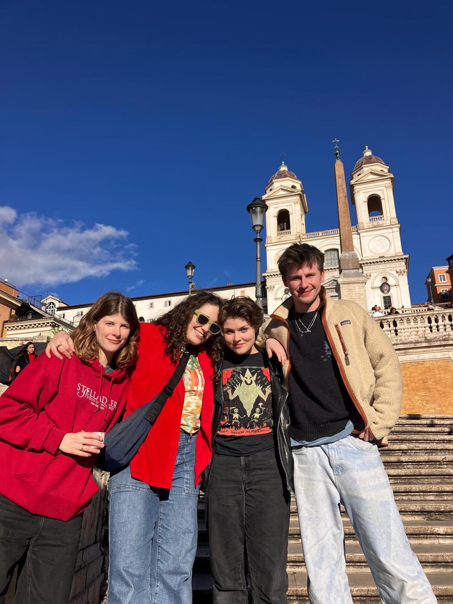 Ciao Roma! 🇮🇹

Thanks for hosting Romeo and Juliet, @salaumberto !

And thank you to everyone who came to see us 👋

#jellyfishtheatre #shakespeareforkids #romeoandjuliet