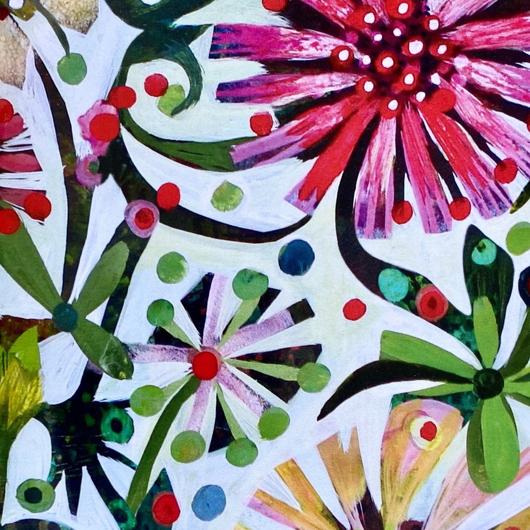 Wild shapes and spectacular colours to bring out the summer vibe! This is one of the scarves we have available in our summer show.. divine 🤍⠀⠀⠀⠀⠀⠀⠀⠀⠀
⠀⠀⠀⠀⠀⠀⠀⠀⠀
The agapanthus outside the office are out this week.. absolutely our favourite summer flo