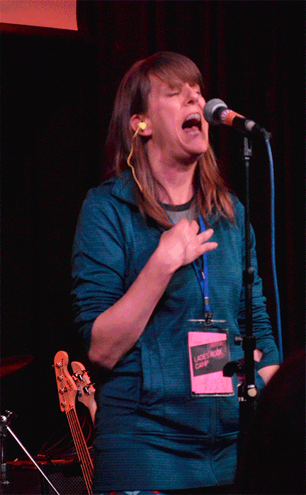 sing-3.gif