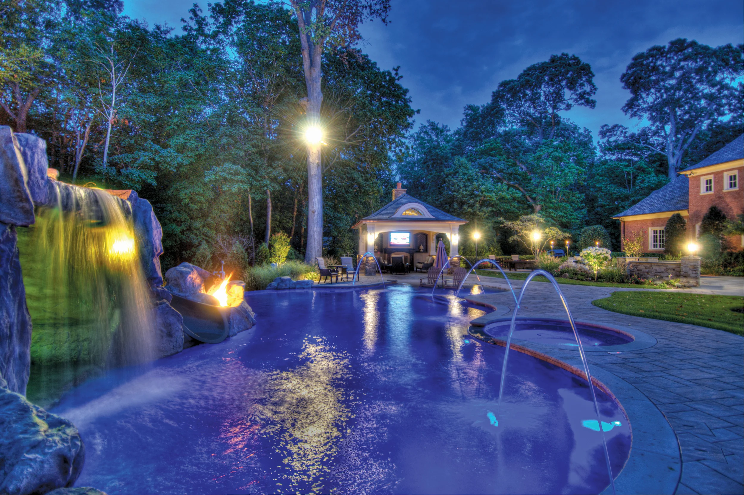 Metamorphosis Landscape Design - Gold , Gunite Freeform