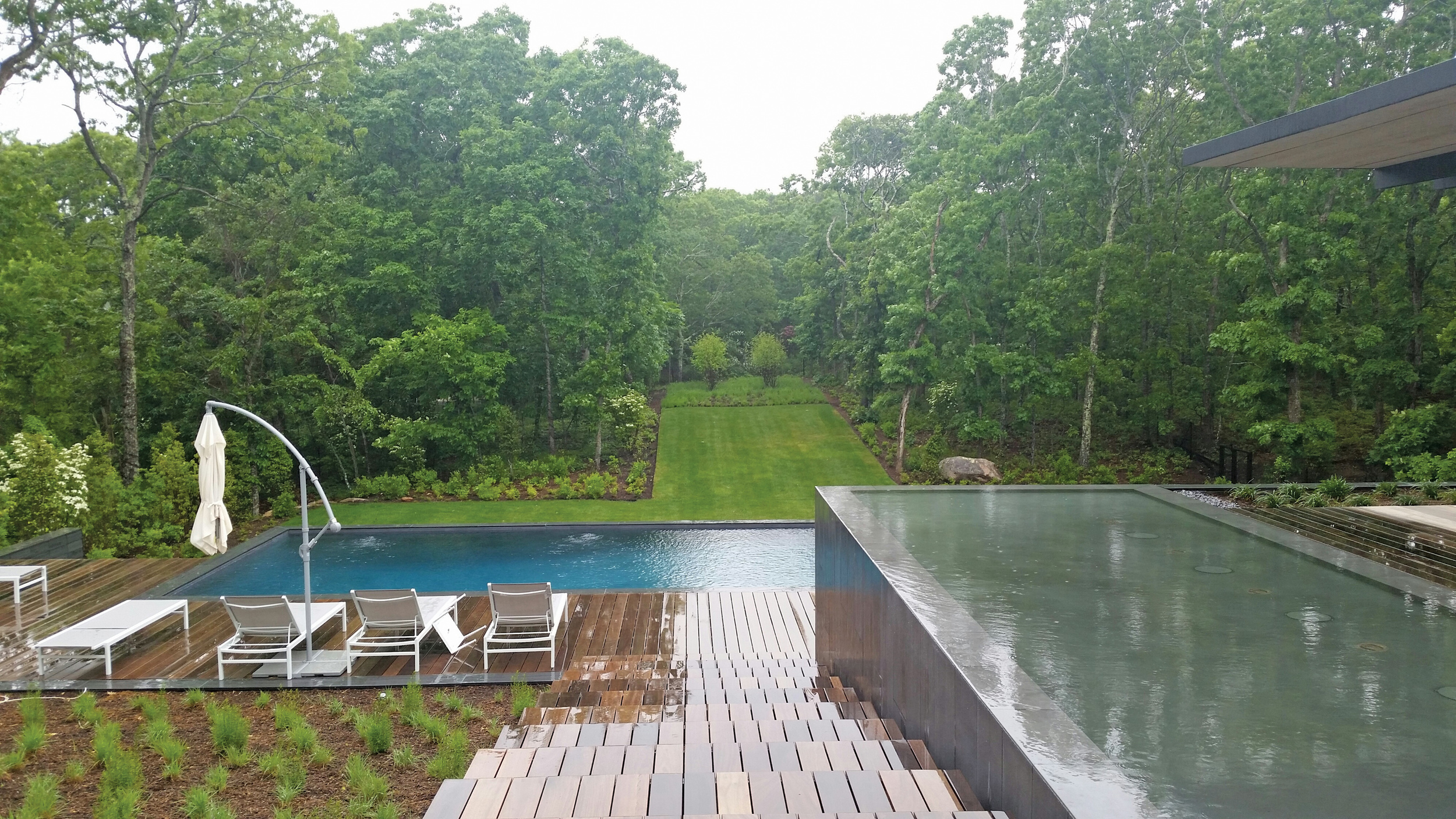 Pelican Pools - Gold , Vanishing Edge/ Perimeter Edge