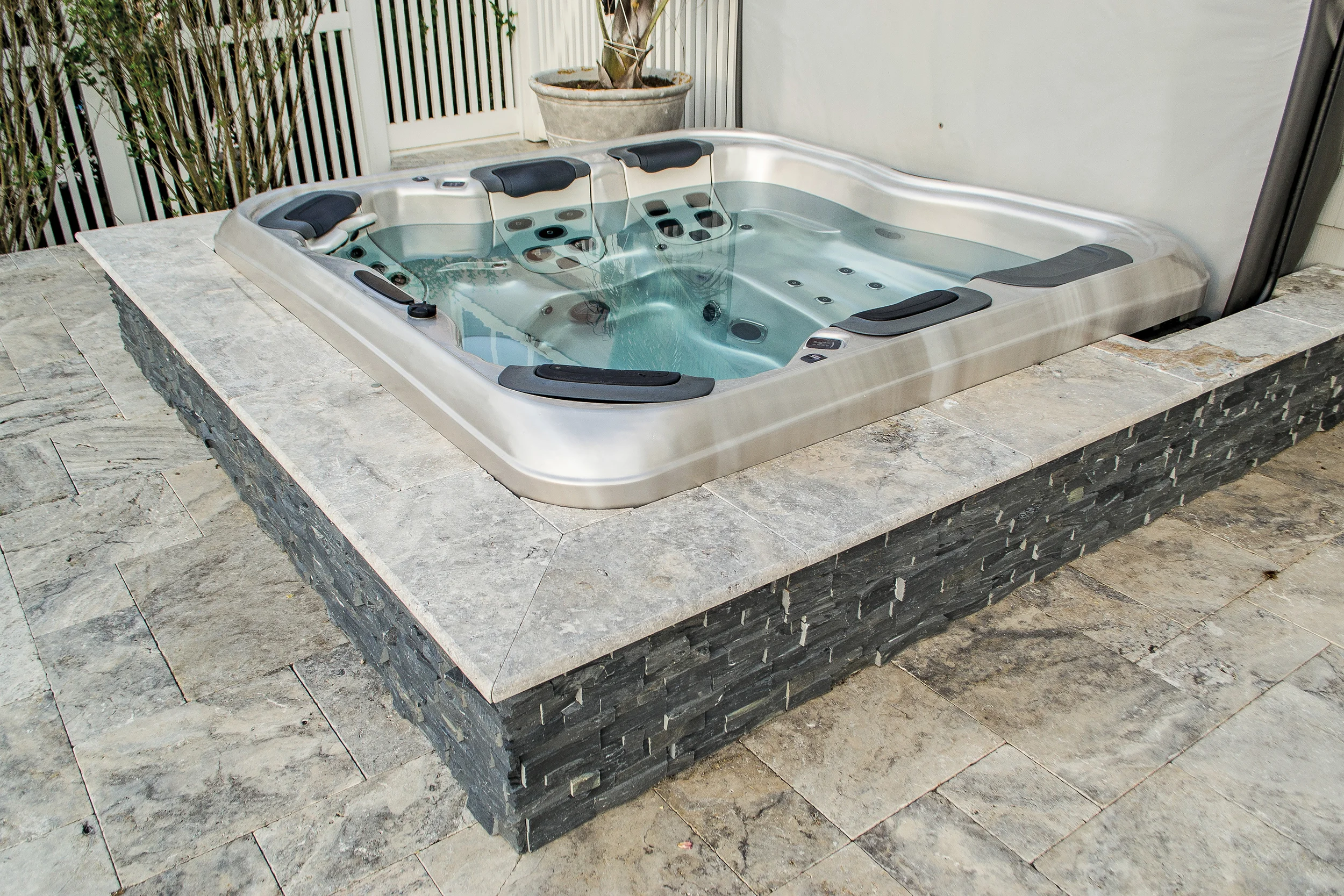 Deck & Patio - Silver , Portable Spa