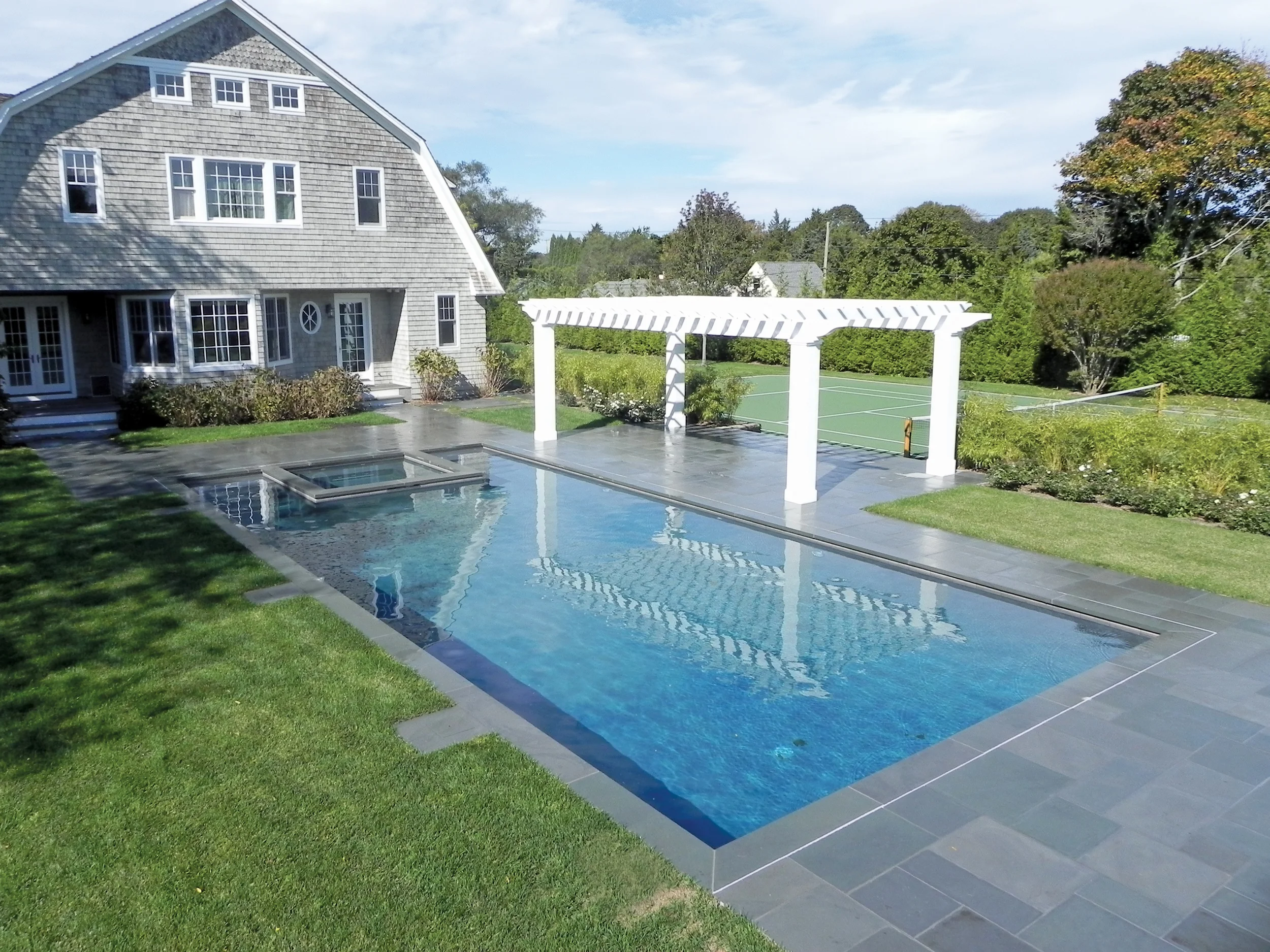 Pelican Pools - Bronze , Renovation