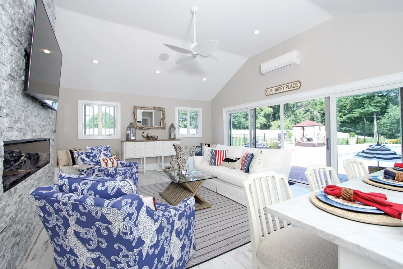 Poolhouse7.jpg