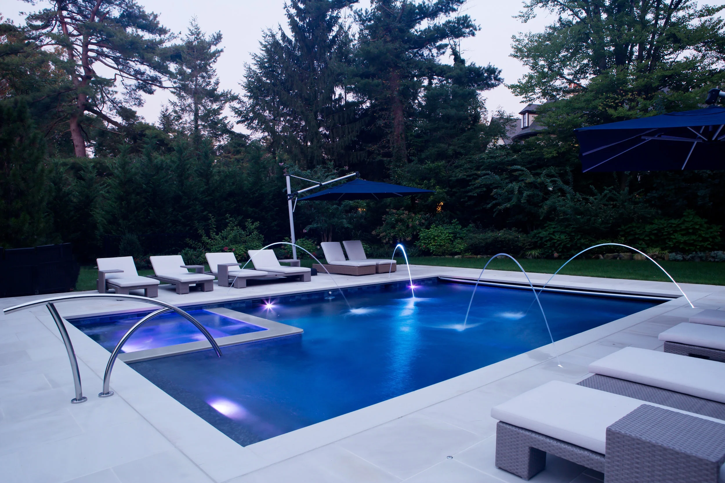 Cat9 Pool Spa Combo Gunite Bronze Gibbons Pools.jpg