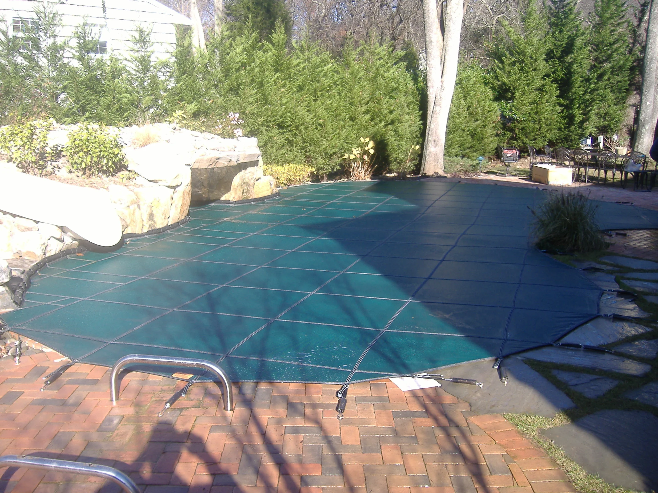 Cat14B Safety Covers Bronze True Blue Swimming Pools.jpg