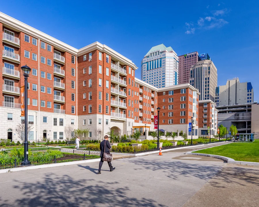 HighpointColumbus_Ext_127.jpg