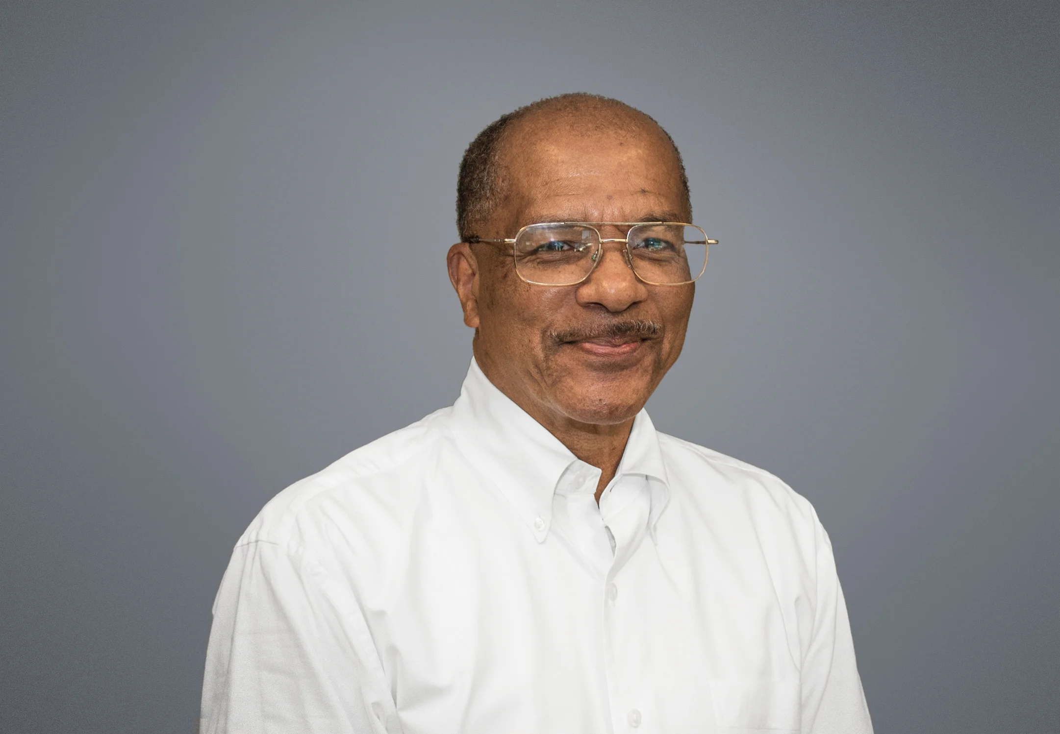 Leslie Thompson.jpg