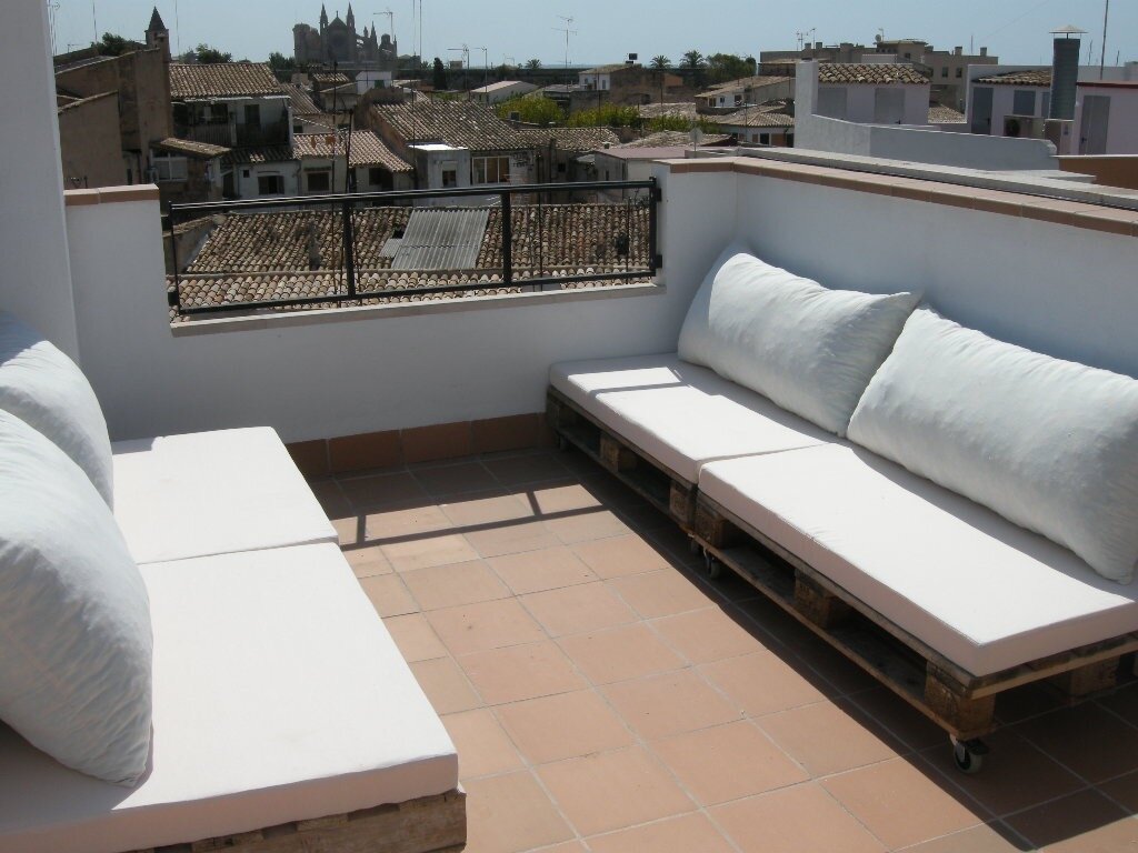 Roof terrace 1.jpg