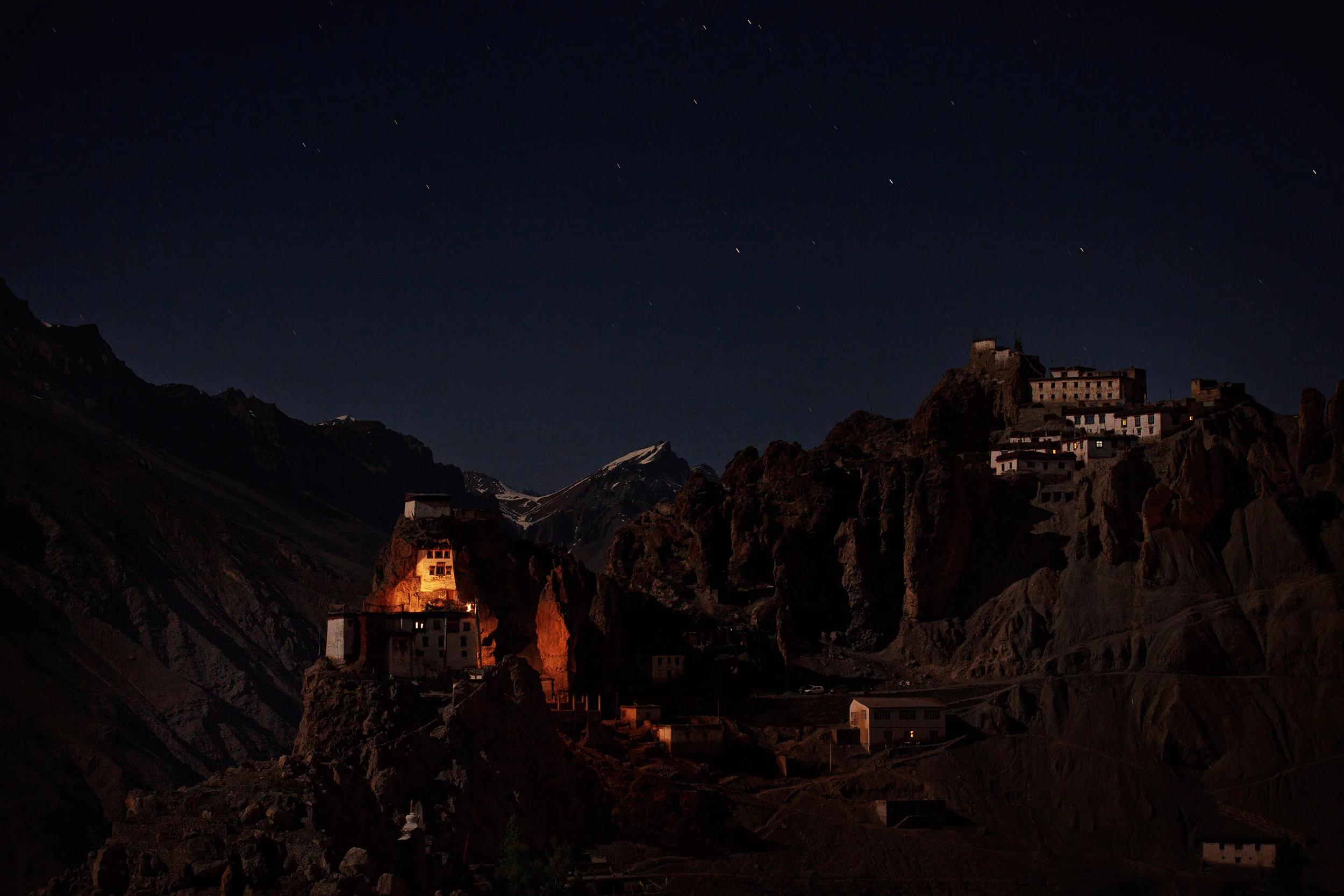 View-of-Dhankar-fort-and-monastery-at-night,-Dhankar,-Spiti-Valley,-India.jpg