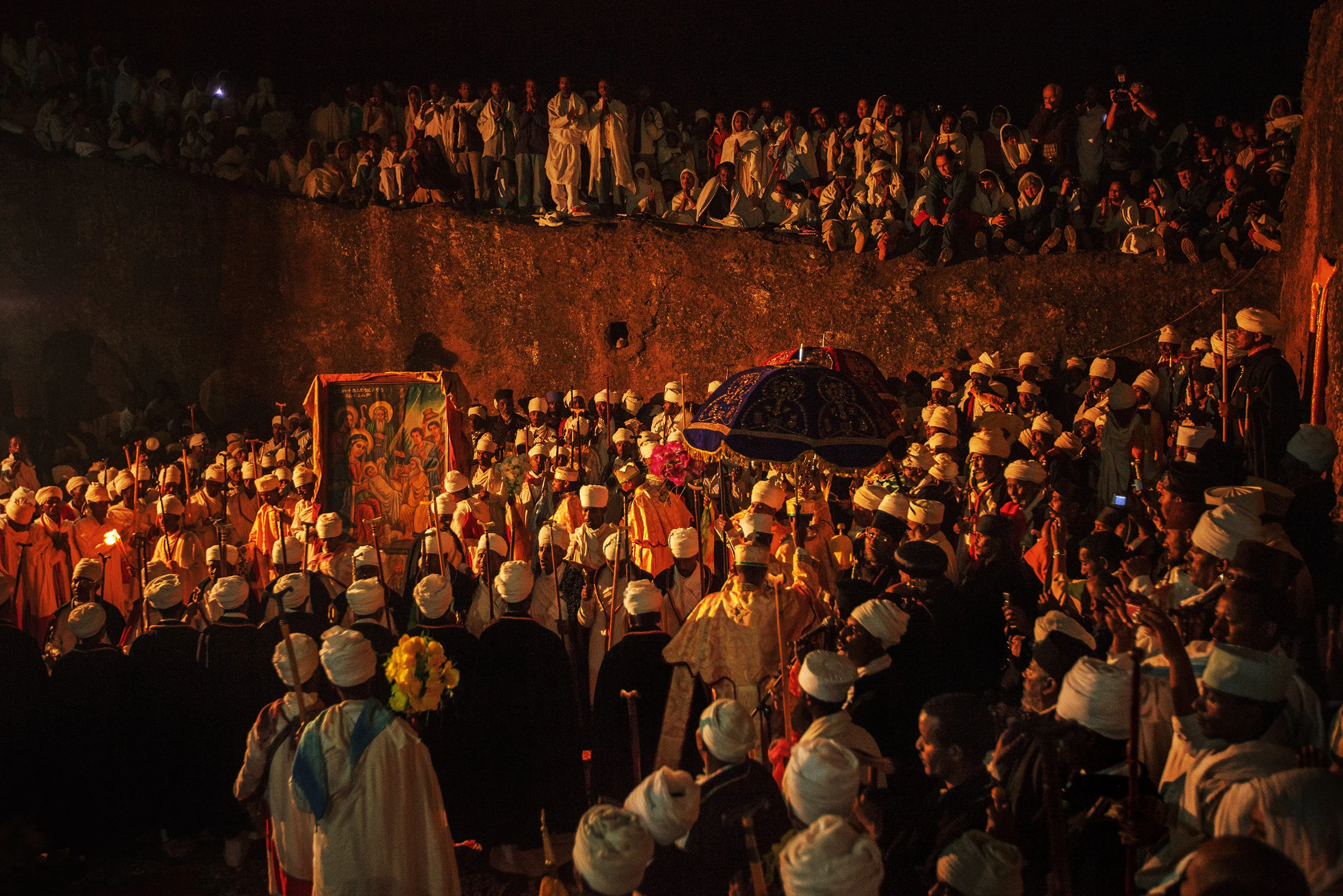 Crowds-celebrating-Orthodox-Christmas-in-Lalibela,-Ethiopia.jpg