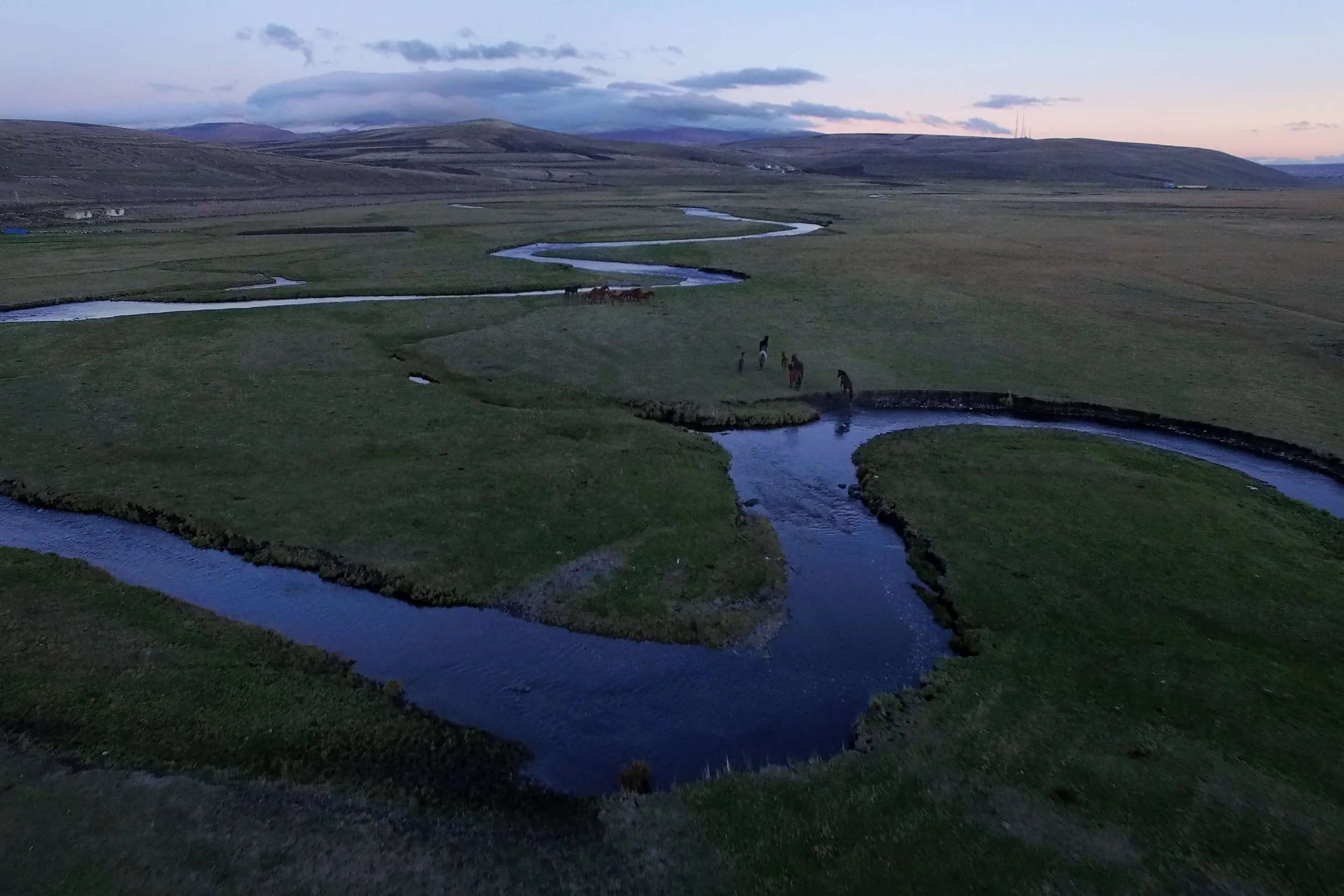 Flying over Turkey - Video
