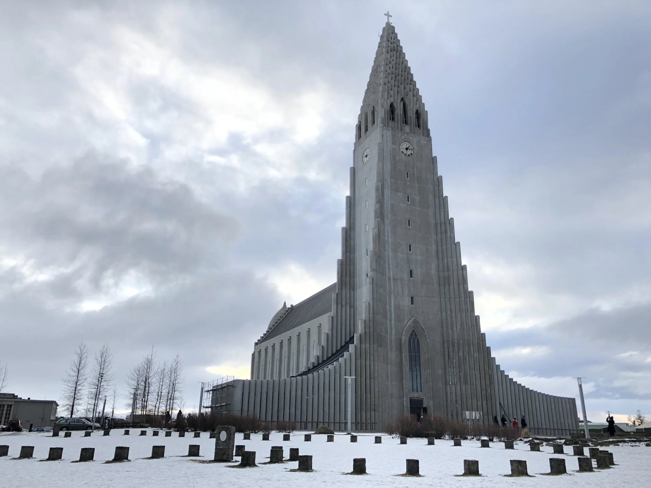 Hallgrimskirkja (at an angle)