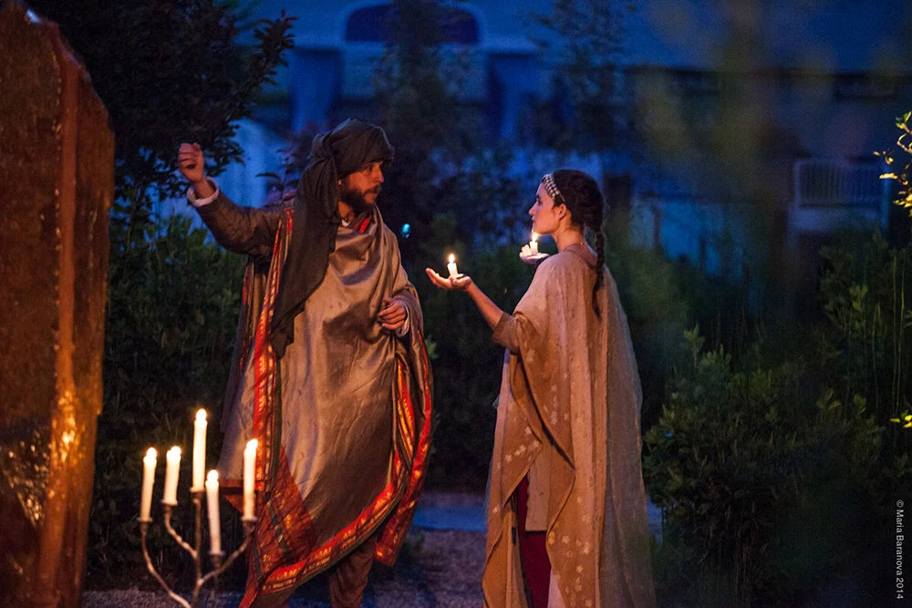shahrazad and king in garden.jpg