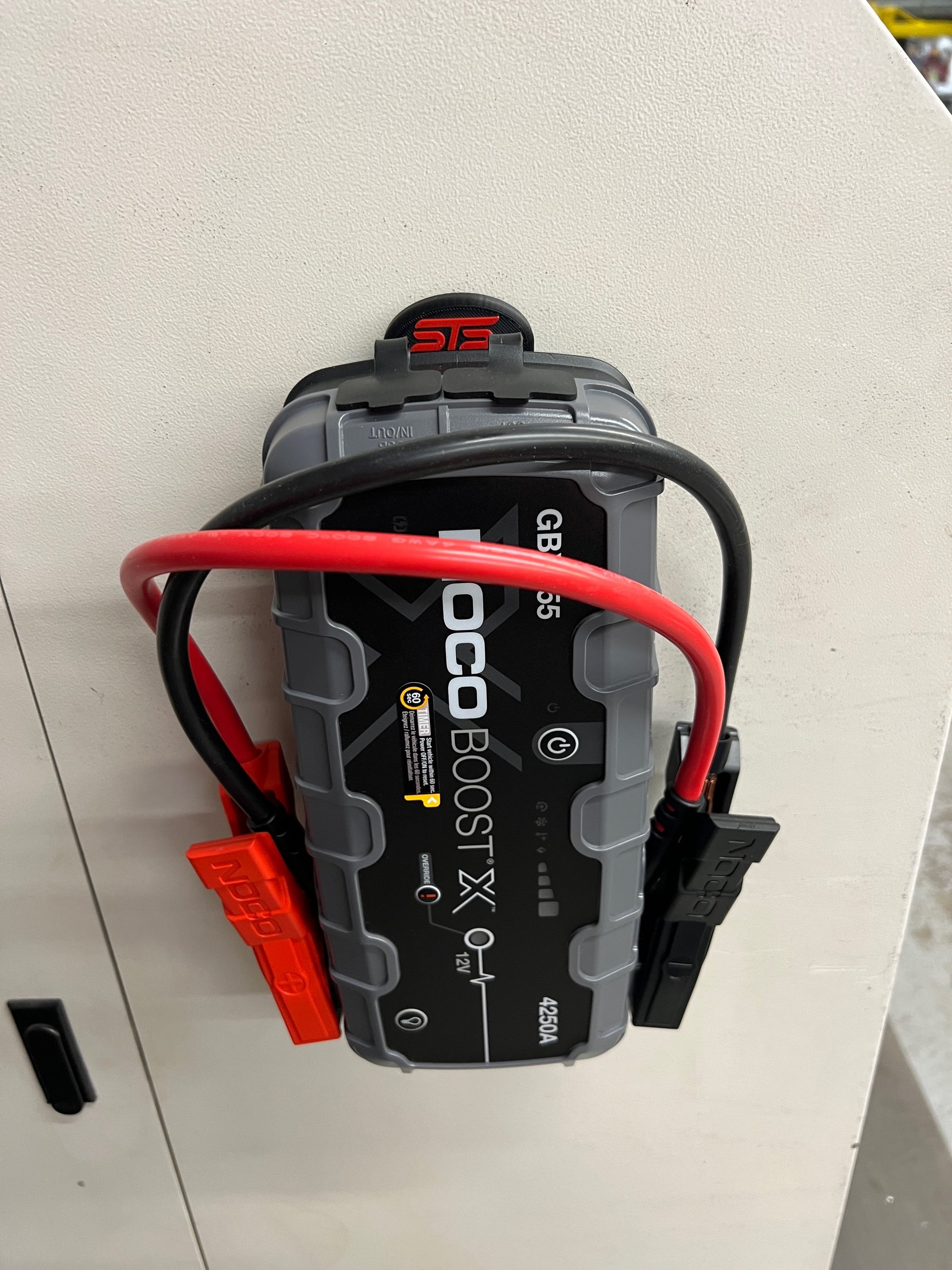 STS Auto Design NOGBX155 – NOCO GBX155 Magnetic Charger Plate