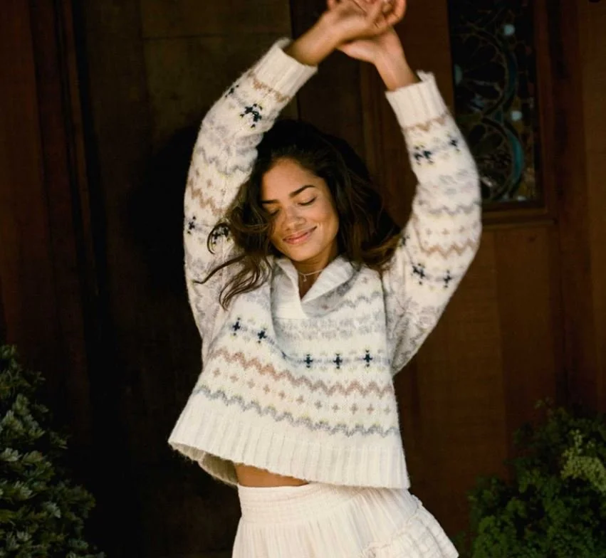 holiday 2021 cream hoodie.JPG
