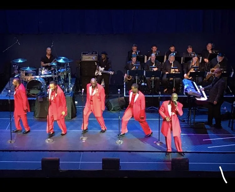 Performing with the Temptations