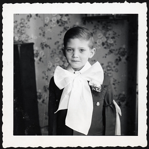 Young Robert Mapplethorpe, c. 1951