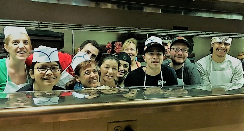 volunteer_pic.jpg