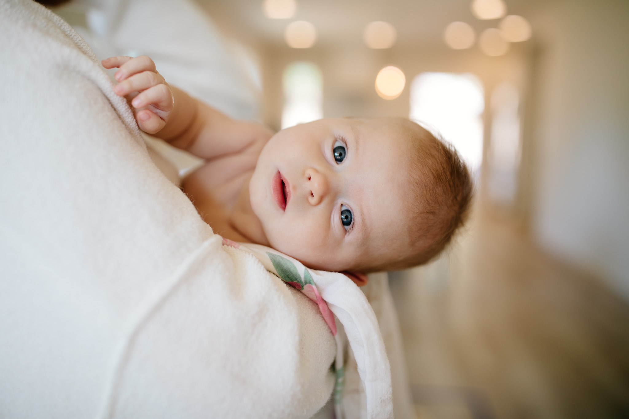 3Seattle_newborn_photographer_vashon_family_photography_lifestyle_newborn_session_baby_catie_Bergman_photo-2.jpg