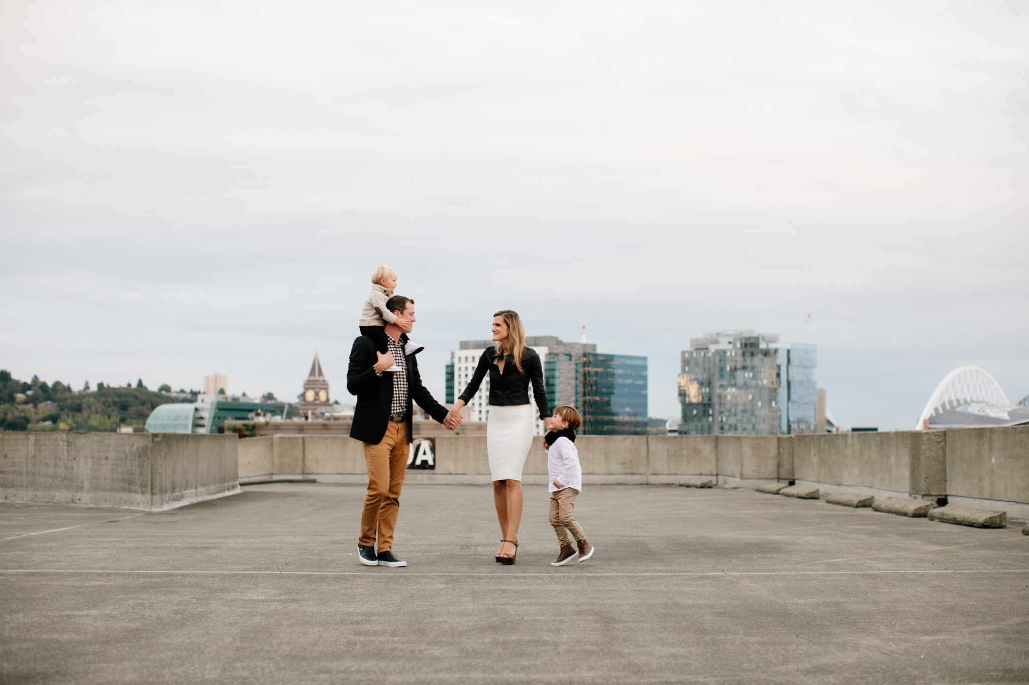 14seattle-family-photographer-catie-bergman-photography-pnw-newborn-portrait-lifestylephotography.jpg