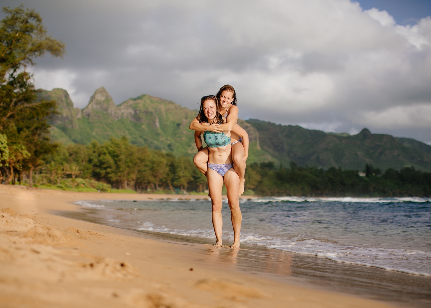 catie-bergman-adventure-elopement-photographer-wedding-hawaii-kauai-ocean-catie-bergman-photography-pnw-newborn-portrait-lifestylephotography_0057.jpg