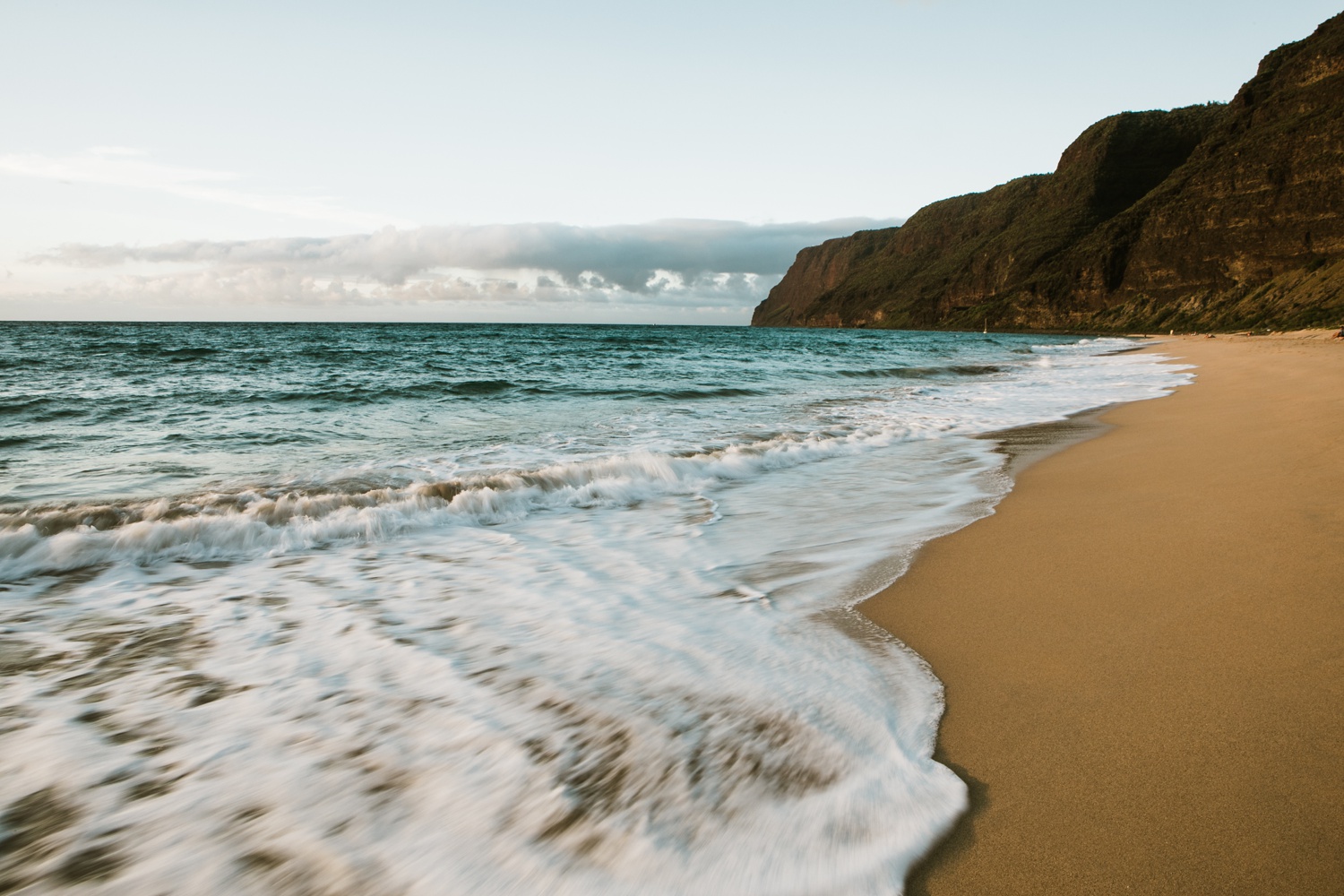 catie-bergman-adventure-elopement-photographer-wedding-hawaii-kauai-ocean-catie-bergman-photography-pnw-newborn-portrait-lifestylephotography_0067.jpg