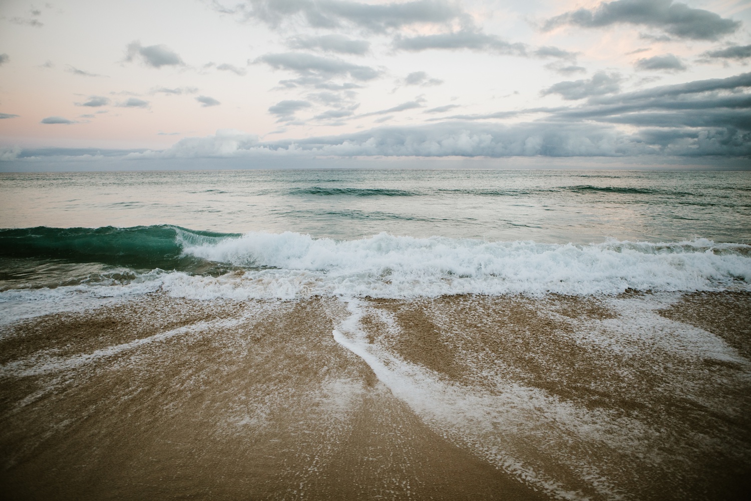 catie-bergman-adventure-elopement-photographer-wedding-hawaii-kauai-ocean-catie-bergman-photography-pnw-newborn-portrait-lifestylephotography_0072.jpg