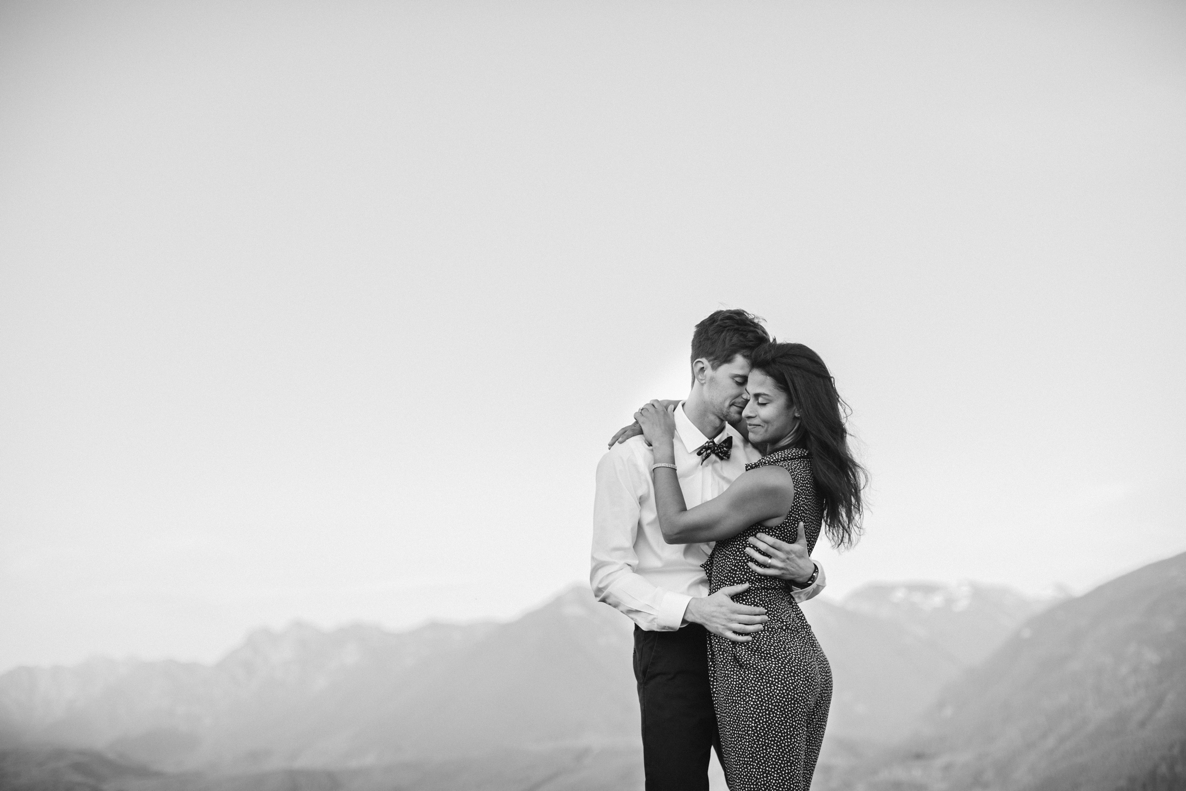 adventure-mountain-top-elopement-photographer-pnw-seattle-washington-wedding-engagement-hike-photography-catie-bergman_0019.jpg