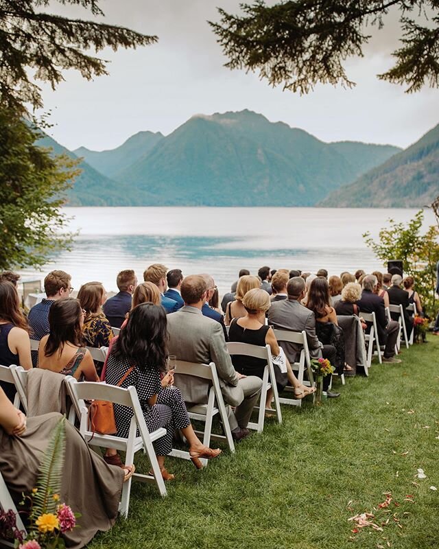 Today I&rsquo;m feeling even more grateful for past group gatherings and &ldquo;office&rdquo; views like this one. . .
.
.
#wanderingweddings #radlovestories #elopementcollective #pnwweddingphotographer #pnwlife #pnwisbest