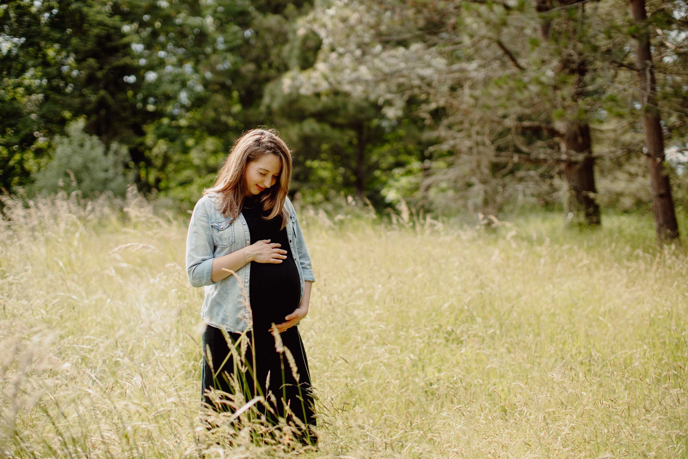 seattle_maternity_photography_newborn_lifestyle_discovery_park_0249.jpg