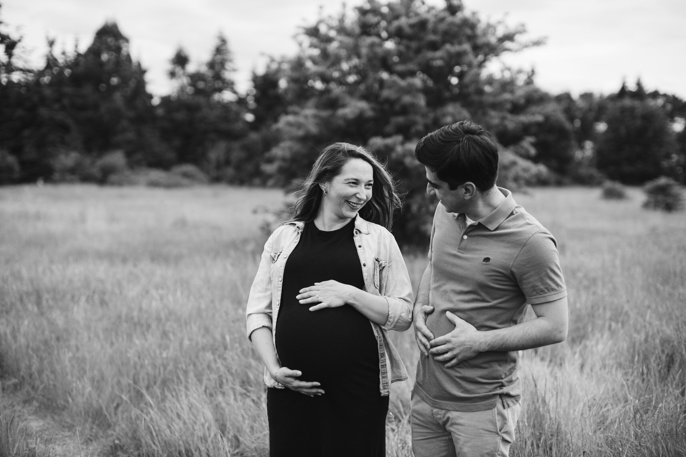 seattle_maternity_photography_newborn_lifestyle_discovery_park_0267.jpg