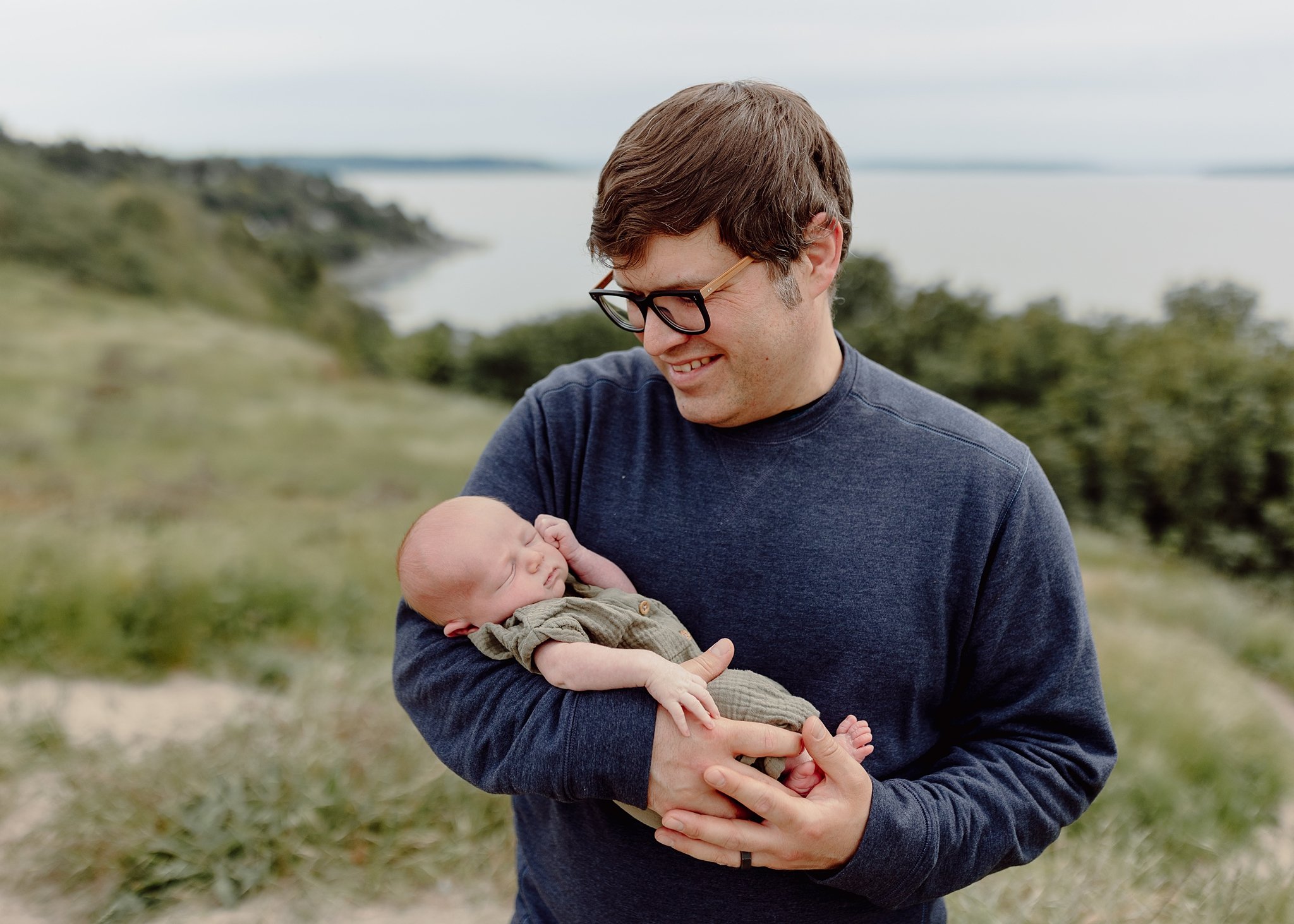 seattle_family_photographer_newborn_photography_northseattle_discovery_park_familysession_0073.jpg