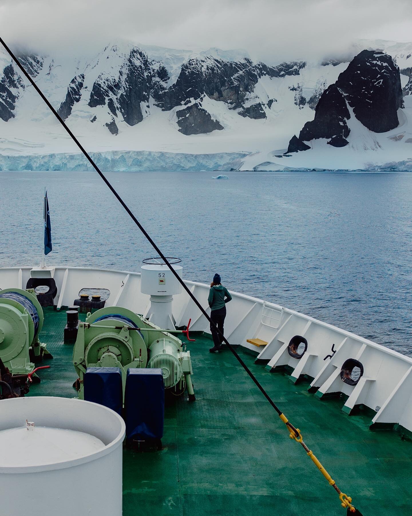 I dreamed of making it to this continent for nearly two decades, and the little Texan in me still can&rsquo;t believe her eyes.

📷 Dan Nahum

Thanks to the whole @oceanwideexp crew &amp; fellow travelers for any amazing experience.