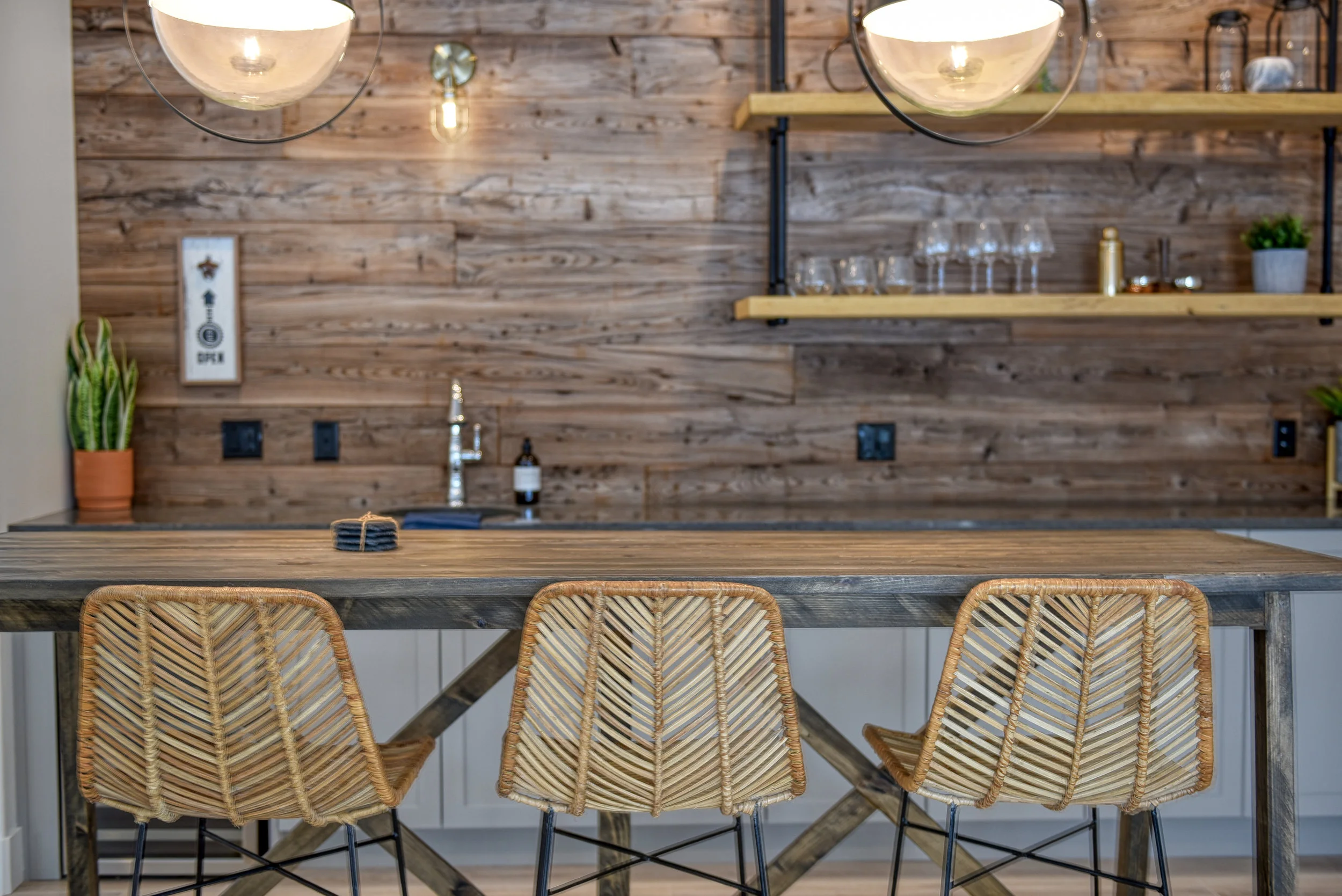 Bar Entertainment Area 8537 - Copy.jpg
