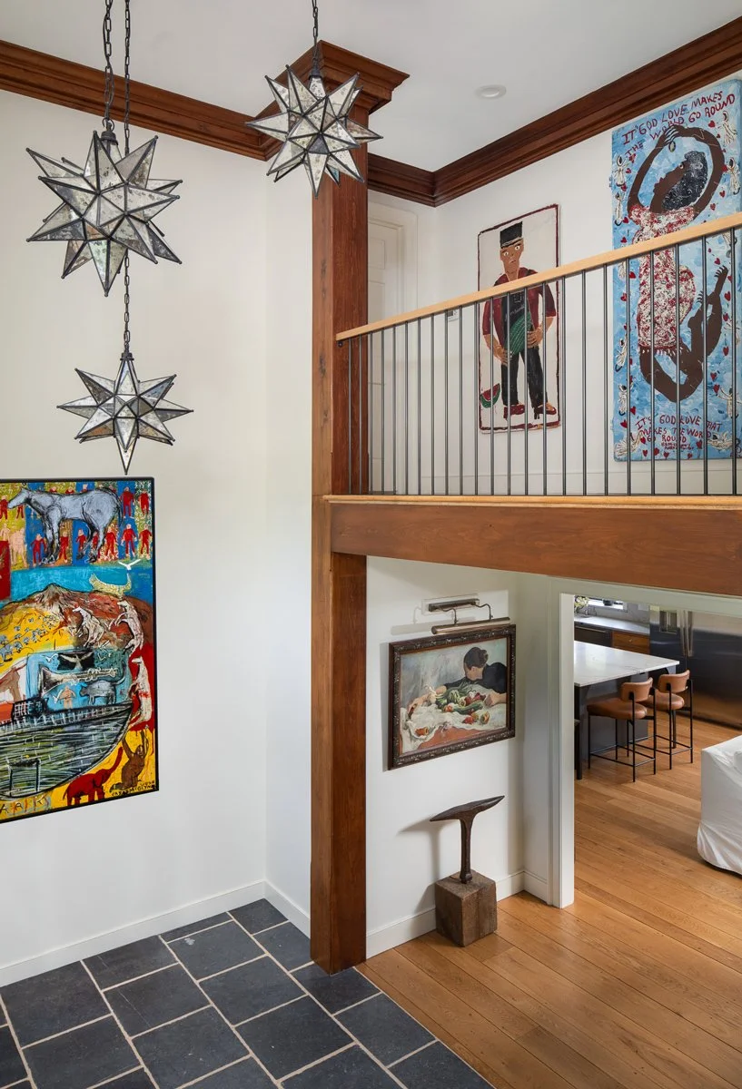 gallery-house-doylestown-hallway-design-build.jpg