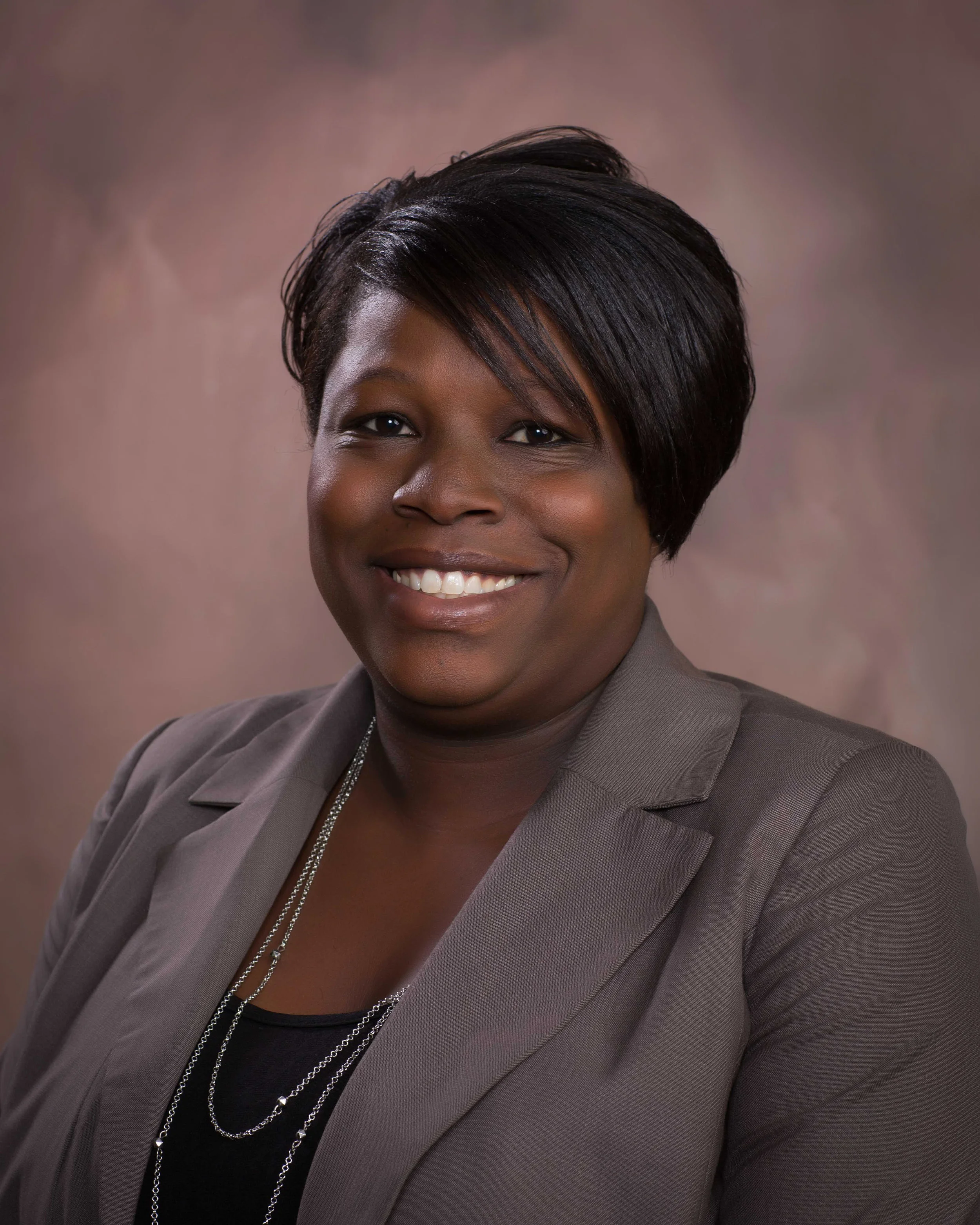 MARIE GRAY EXECUTIVE ASSISTANT TO THE CEO marie.gray@nlgh.org (575) 396-6611 ext. 1106