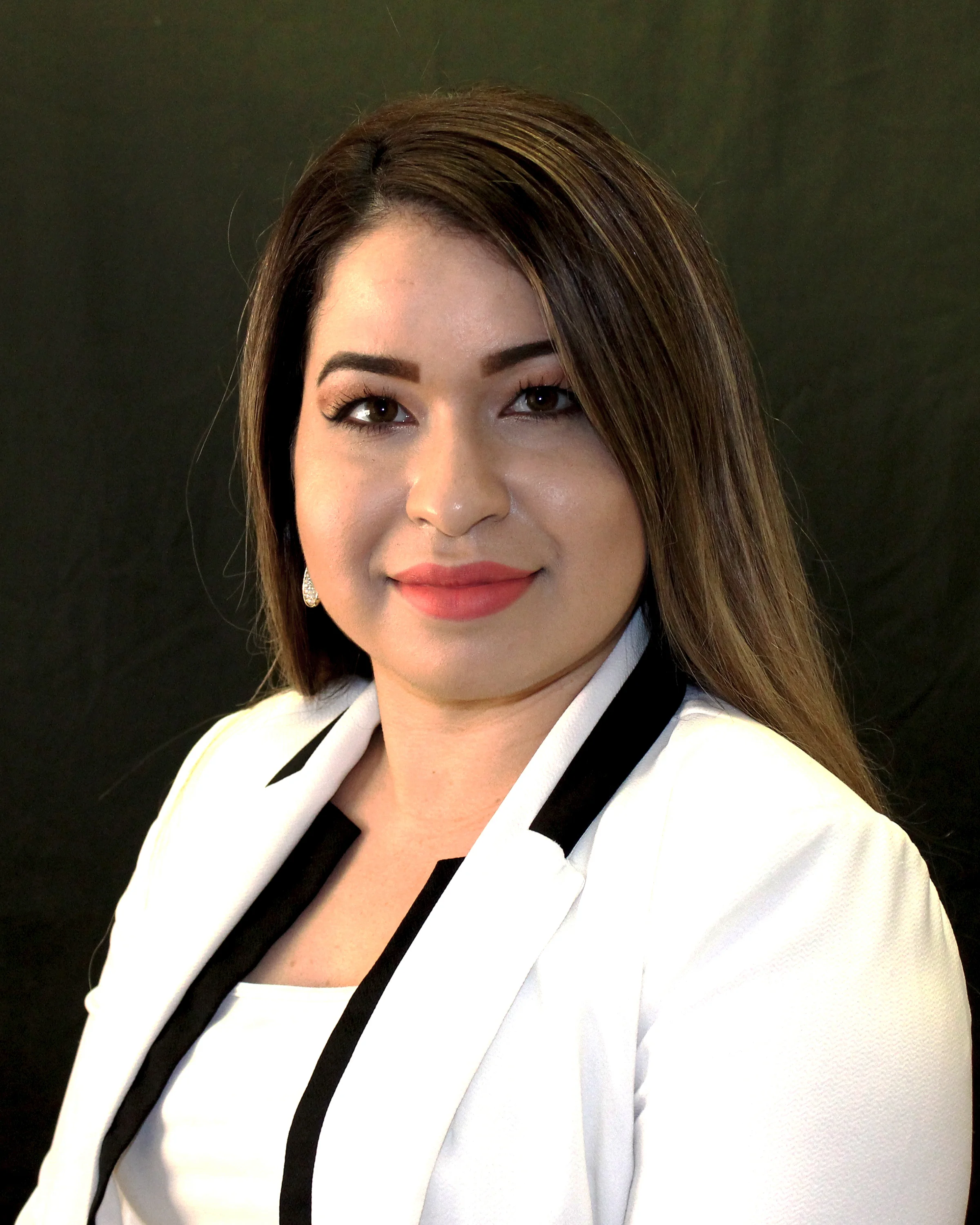 ALEXANDRA GONZALEZ HUMAN RESOURCES ASSISTANT alexandra.gonzalez@nlgh.org (575) 396-6611 ext. 1170