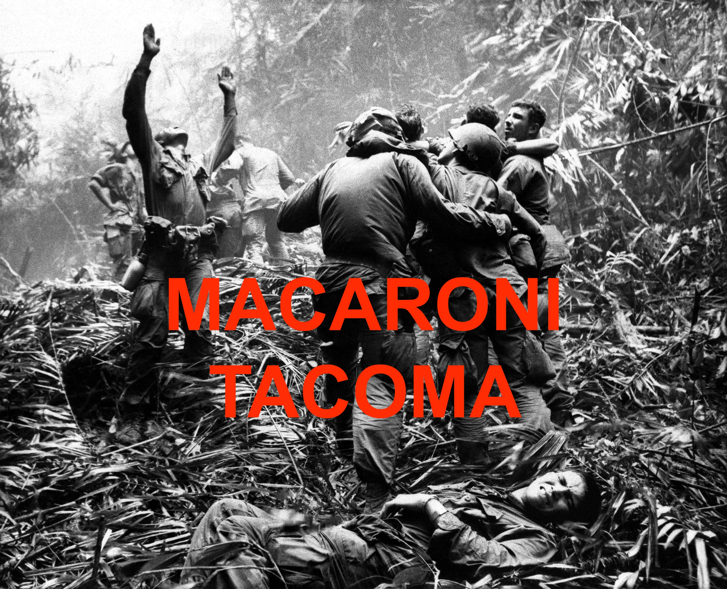 MACARONIBATTLE.jpg