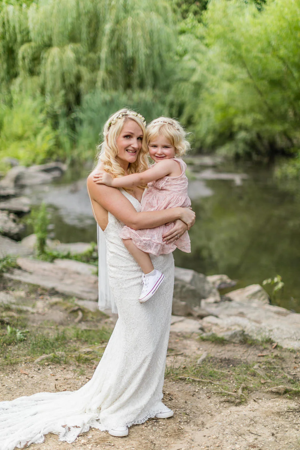 Bride and flower girl