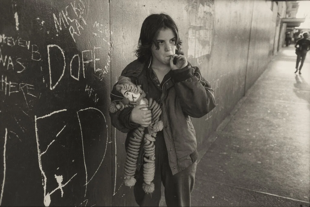 ARTIST OF THE DAY: MARY ELLEN MARK