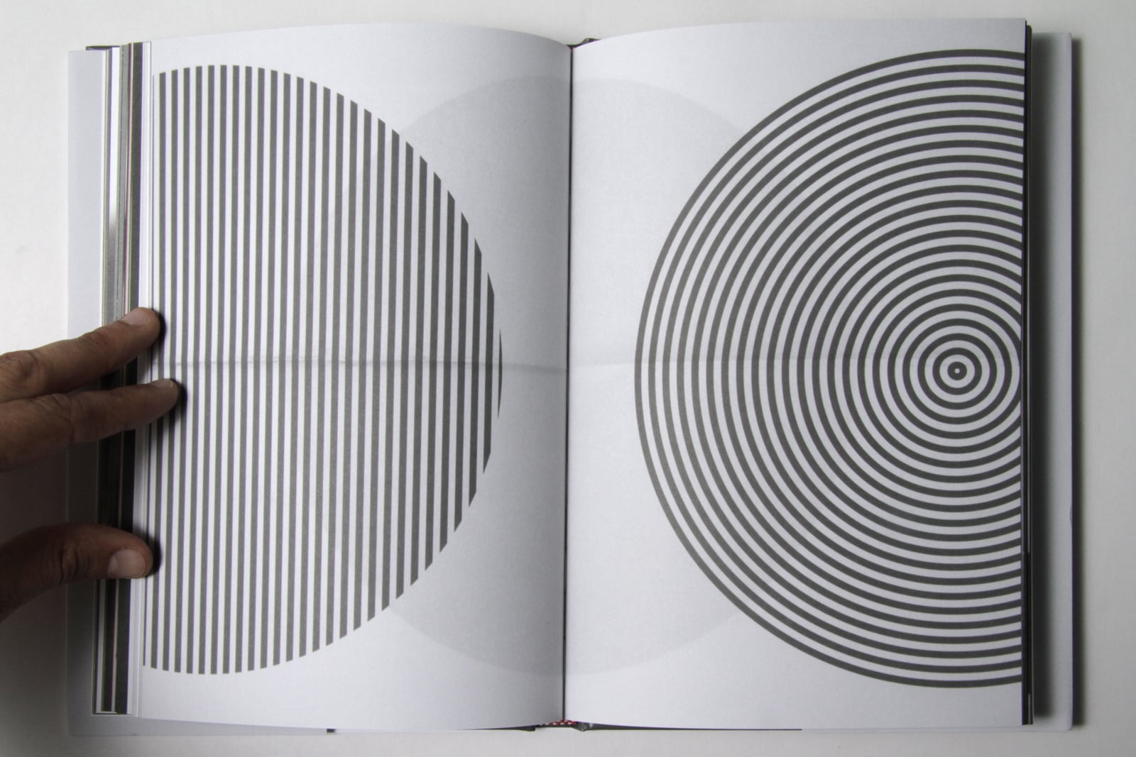   O/, Divided/Defined,&nbsp;Weights, Measures, and Emotional Geometry.  