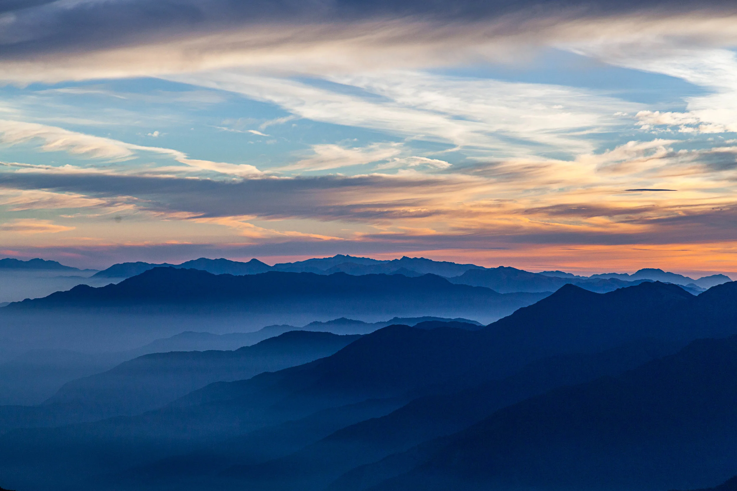 Looking east from the summit of Jade Mountain (3,952m), Northeast Asia's highest peak. The colours were other-worldly so early in the morning -- Yushan National Park