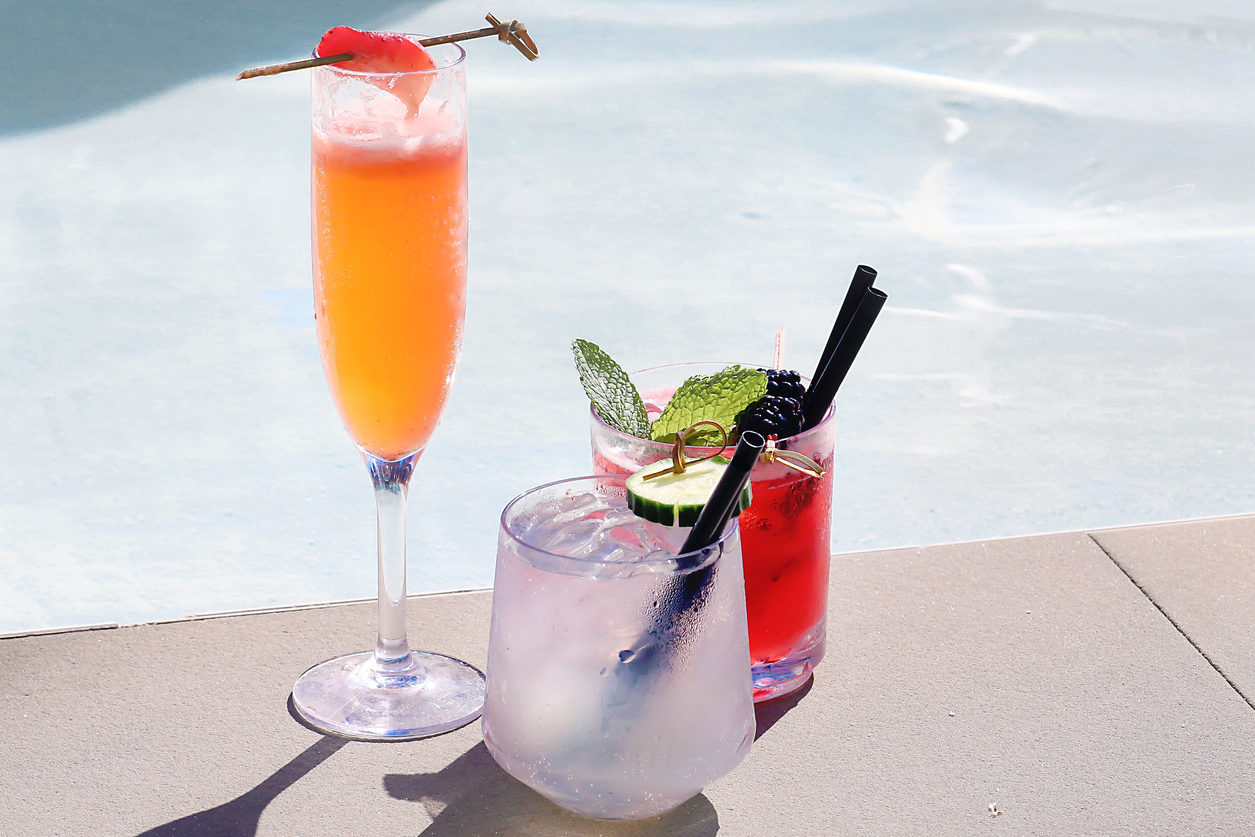 SLS-pool-drinks.jpg