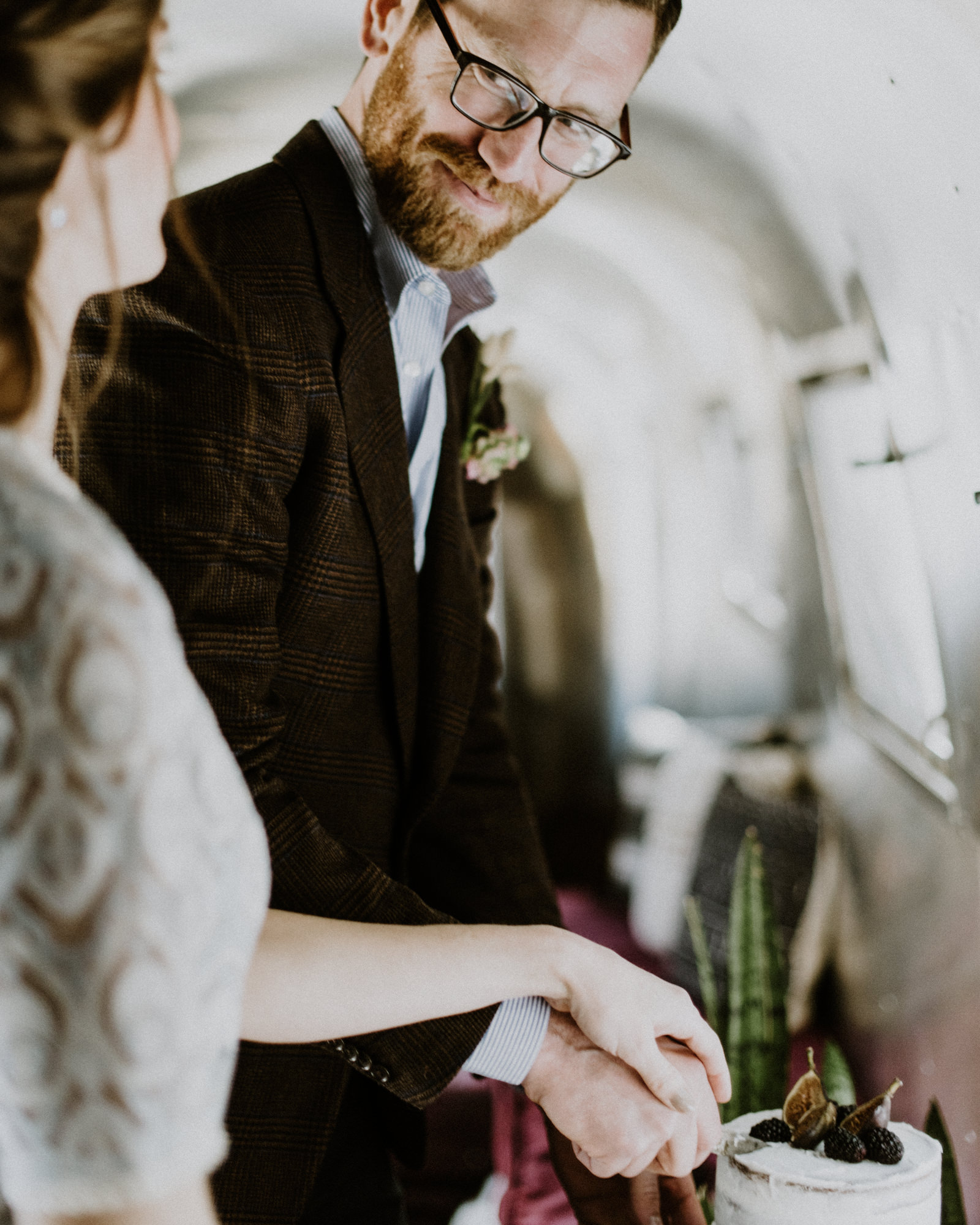 upstate-collaborations-styled-elopement-kaaterskill-falls-LWRNCBRN-web-0226.jpg