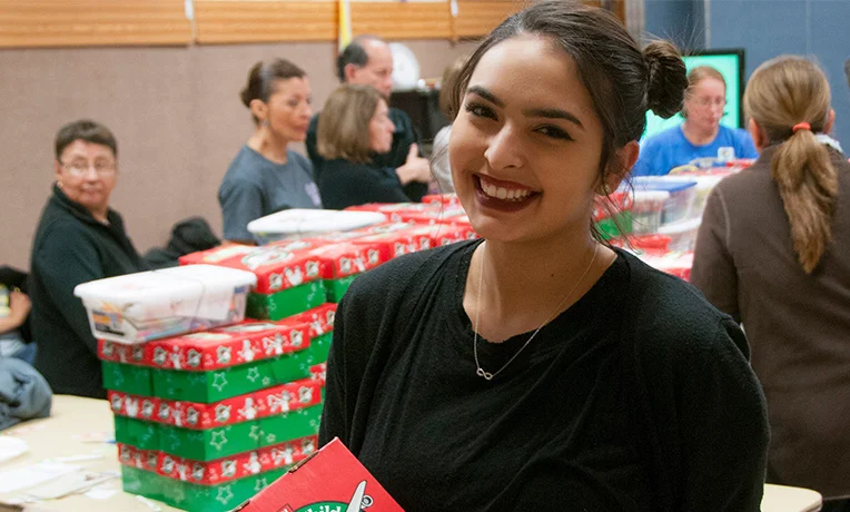 November 17, 2016Packing Party Becomes Day of SalvationThe lives changed by shoebox gifts aren’t always just on the receiving end. Meet a teenager in Chicago who was saved at a packing party.