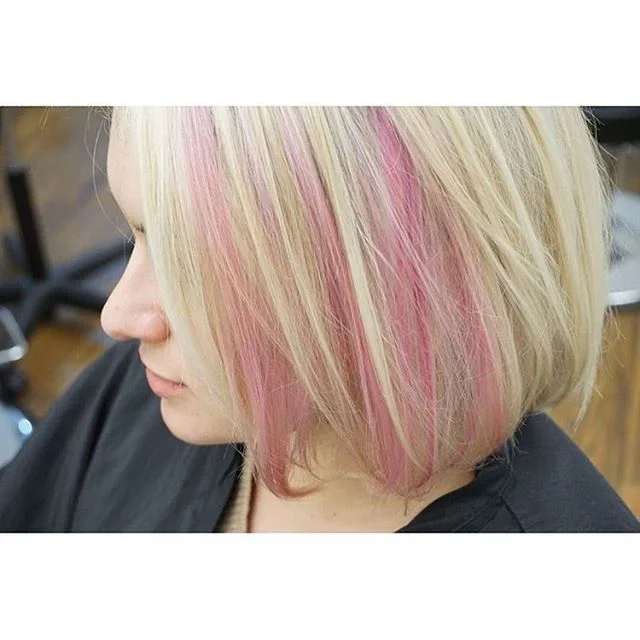 New color for the New Year! @fluff_ness is looking amazing with her peek a boo #cottencandy color that matches the sweet treats she makes. Color by @sertac_georgesalondc #georgesalondc #georgetowngorgeous