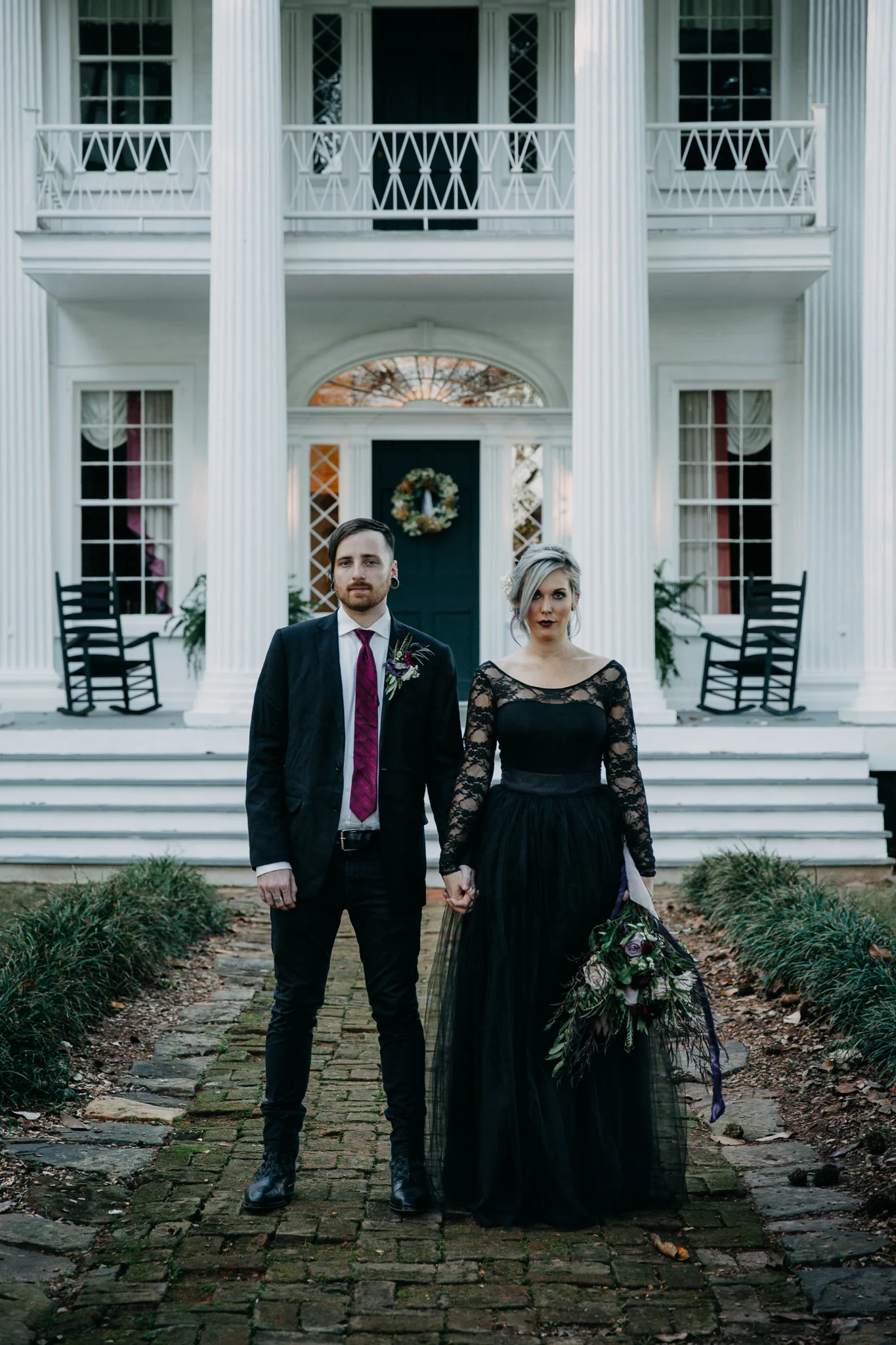 Georgia-Couples-Haunted-Halloween-Wedding-17.jpg
